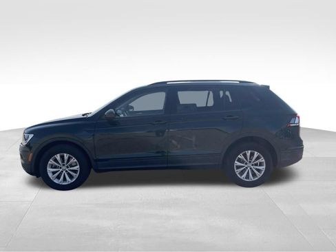 Used 2019 Volkswagen Tiguan S w/ 3rd Row Seat Package AWD/4WD image 4