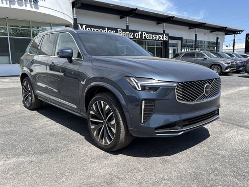 New 2026 Volvo XC90 T8 Ultra w/ Protection Package Premier image 7