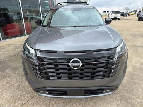 New 2026 Nissan Pathfinder SL FWD image 6