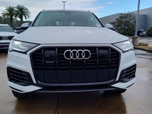 Used 2023 Audi Q7 3.0T Prestige image 18