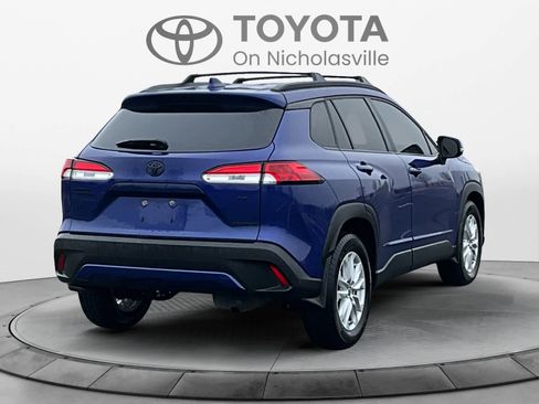 Used 2024 Toyota Corolla Cross LE image 6