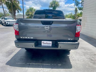 Used 2024 Nissan Titan SV w/ SV Convenience Package