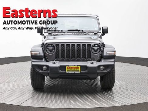Used 2020 Jeep Wrangler Unlimited Sport AWD/4WD image 2
