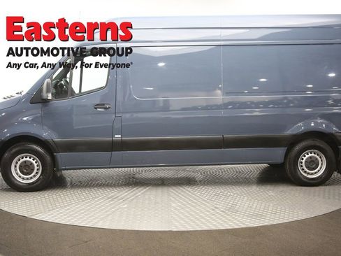 Used 2019 Mercedes-Benz Sprinter 170 image 56