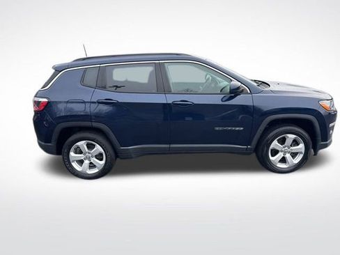 Used 2020 Jeep Compass Latitude w/ Cold Weather Group image 6