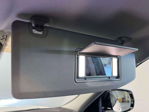 Used 2023 Jeep Grand Cherokee 4WD 4xe w/ Luxury Tech Group II image 35