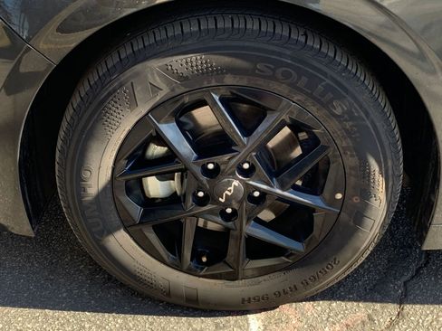 Used 2025 Kia K5 LXS image 30