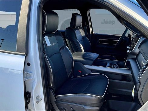 New 2025 RAM 2500 Laramie image 14