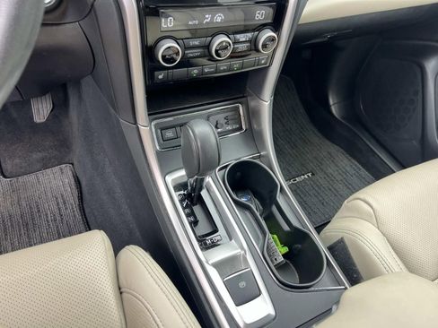 Used 2021 Subaru Ascent Limited w/ Popular Package #2A AWD/4WD image 30
