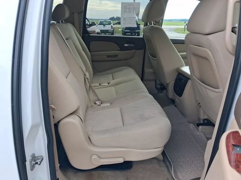 Used 2010 GMC Yukon XL SLE w/ SLE-2 Equipment Package RWD image 27