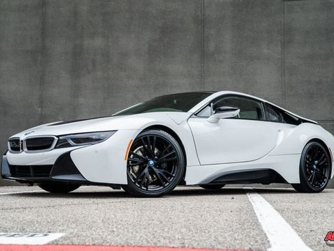 Used 2014 BMW i8 image 40