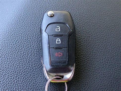 Used 2024 Ford F150 XLT w/ Mobile Office Package image 26