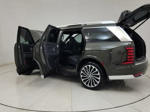 Used 2026 Hyundai Palisade Calligraphy AWD/4WD image 17