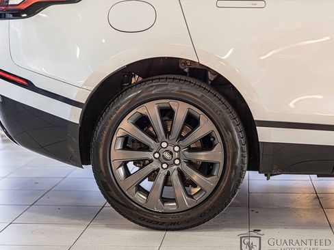 Used 2022 Land Rover Range Rover Velar R-Dynamic S image 10