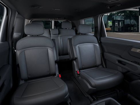 New 2027 Kia Telluride S FWD image 17