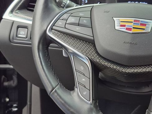Used 2023 Cadillac XT5 Sportv w/ Technology Package AWD/4WD image 11