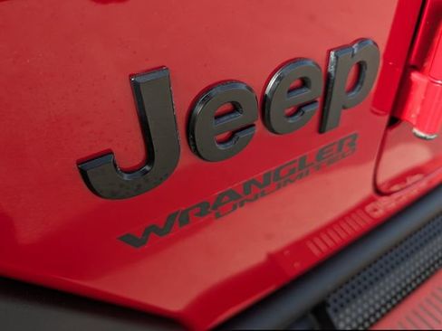 Used 2022 Jeep Wrangler Unlimited Sport AWD/4WD image 35