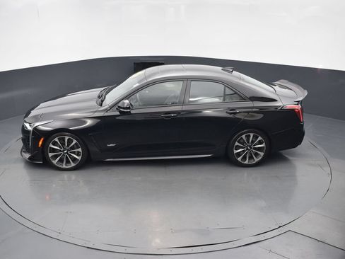 Used 2022 Cadillac CT4 V Blackwing w/ Carbon Fiber 1 Package RWD image 38