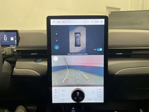 Used 2024 Ford Mustang Mach-E Select image 9