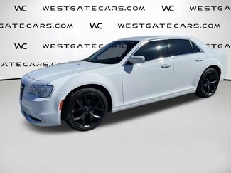 Used 2021 Chrysler 300 Touring video 2