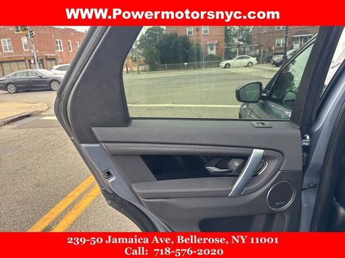 Used 2022 Land Rover Discovery Sport S image 24