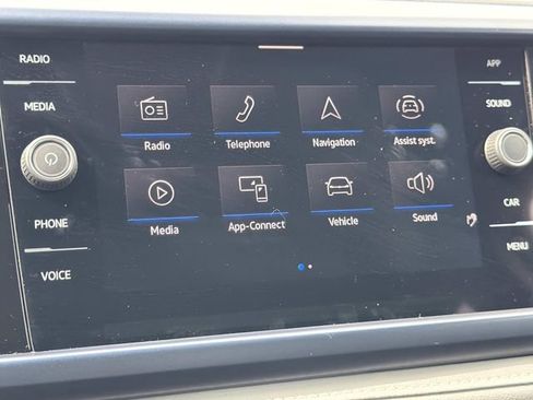 Used 2024 Volkswagen Taos SE FWD image 28