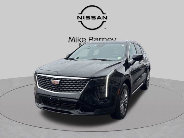 Used 2025 Cadillac XT4 Premium Luxury AWD/4WD image 5