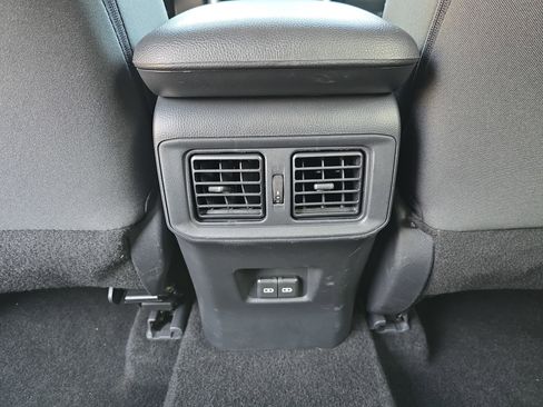 Used 2025 Toyota RAV4 XLE w/ Convenience Package image 14