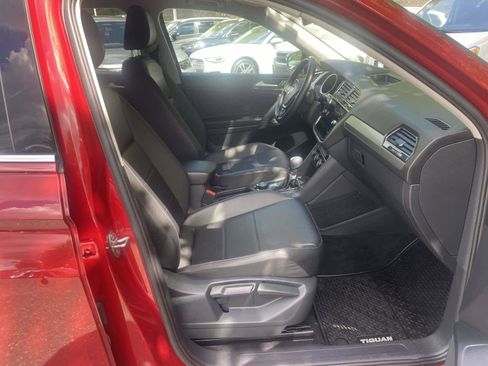 Used 2019 Volkswagen Tiguan SE w/ 3rd Row Seat Package AWD/4WD image 33