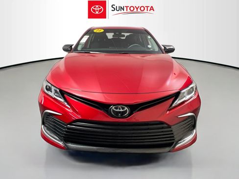 Used 2023 Toyota Camry LE image 10