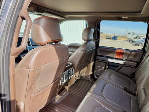 Used 2015 Ford F150 King Ranch w/ Equipment Group 601A Luxury image 12