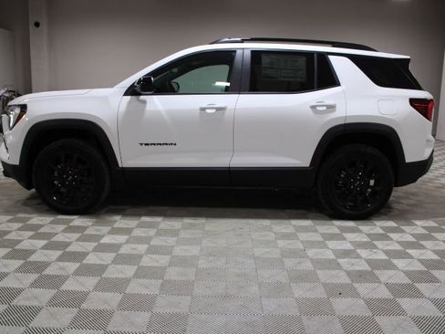 New 2026 GMC Terrain Elevation w/ Black Edition image 5