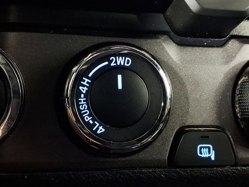 Used 2023 Toyota Tacoma TRD Off-Road image 16