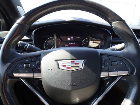 Used 2021 Cadillac XT6 Premium Luxury image 20