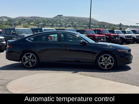 Used 2023 Honda Accord Sport image 8