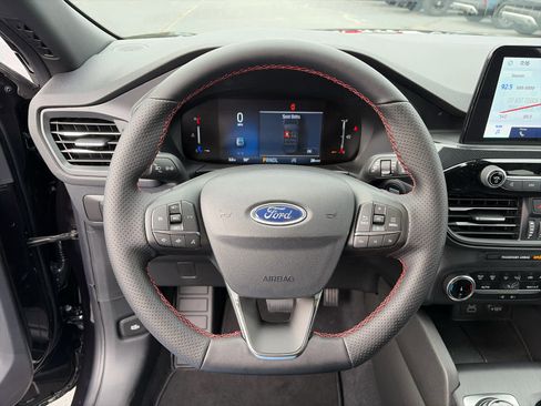 New 2026 Ford Escape ST-Line image 10