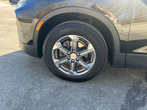 Used 2024 Chevrolet Blazer LT w/ LPO, Floor Liner Package FWD image 28