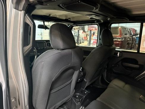 Used 2020 Jeep Wrangler Unlimited Sport AWD/4WD image 33