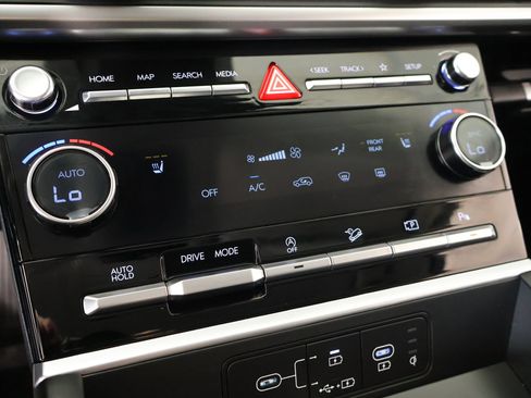Certified 2026 Hyundai Santa Fe SEL FWD image 7