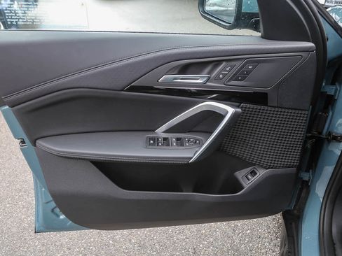 Used 2025 BMW X2 xDrive28i w/ Convenience Package image 16