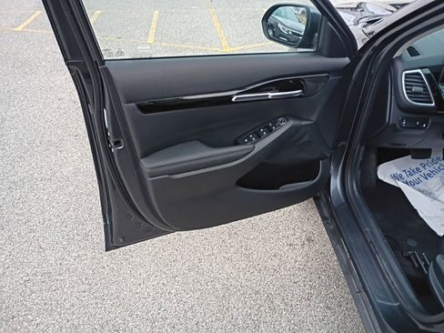 Used 2024 Kia Seltos S image 12