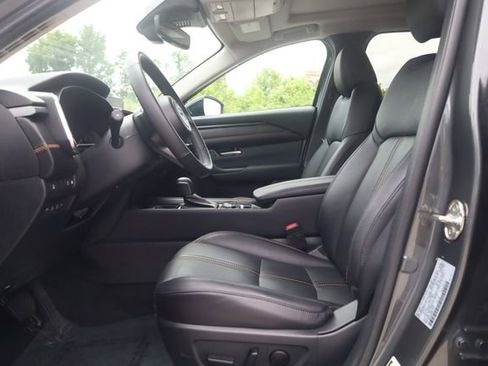 Used 2025 MAZDA CX-50 2.5 Hybrid w/ Premium Plus Pkg AWD/4WD image 12