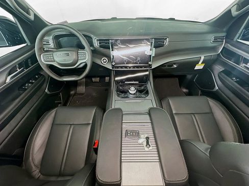 New 2026 Jeep Grand Wagoneer L 2WD image 9