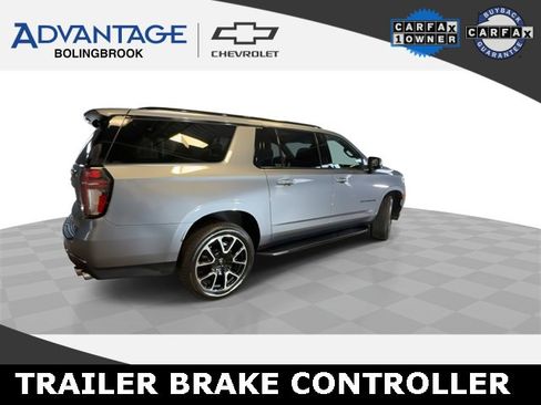 Certified 2022 Chevrolet Suburban RST w/ Sport Performance Package image 8