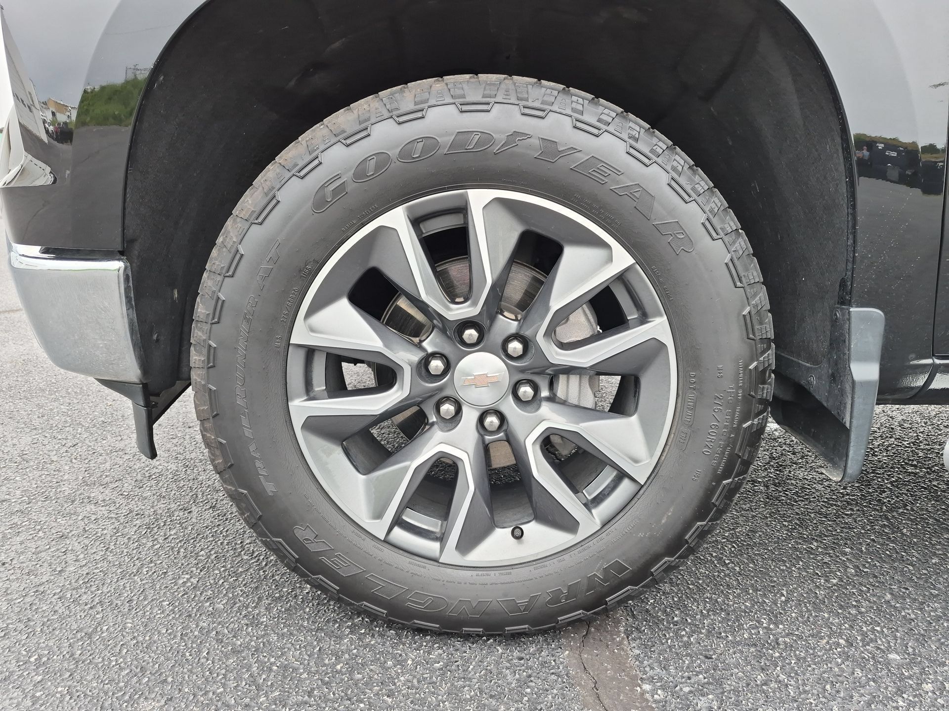 Certified 2024 Chevrolet Silverado 1500 LT AWD/4WD image 33