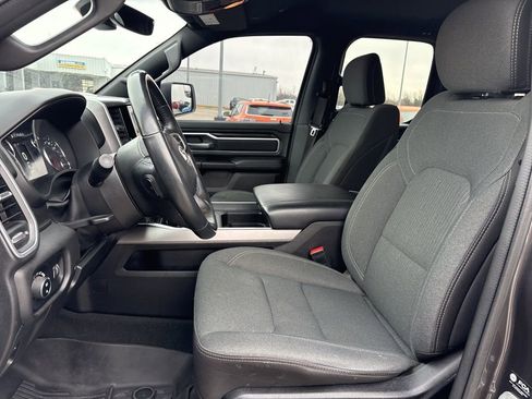 Used 2023 RAM 1500 Big Horn AWD/4WD image 9