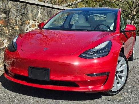 Used 2023 Tesla Model 3 Standard Range image 70