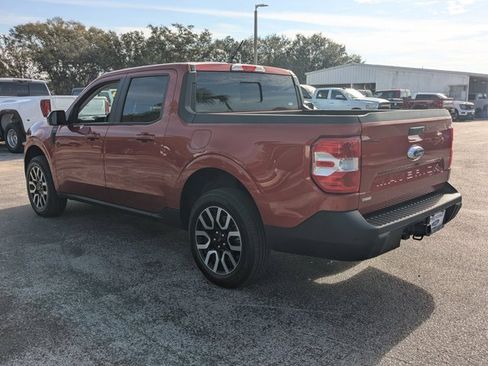 Used 2024 Ford Maverick Lariat image 7