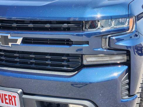 Used 2020 Chevrolet Silverado 1500 RST w/ Texas Edition RWD image 8