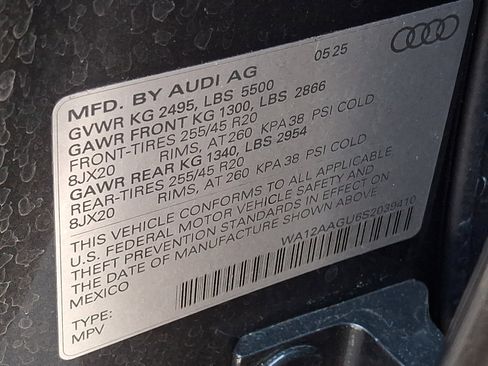 Certified 2025 Audi Q5 Premium w/ Premium Plus AWD/4WD image 28